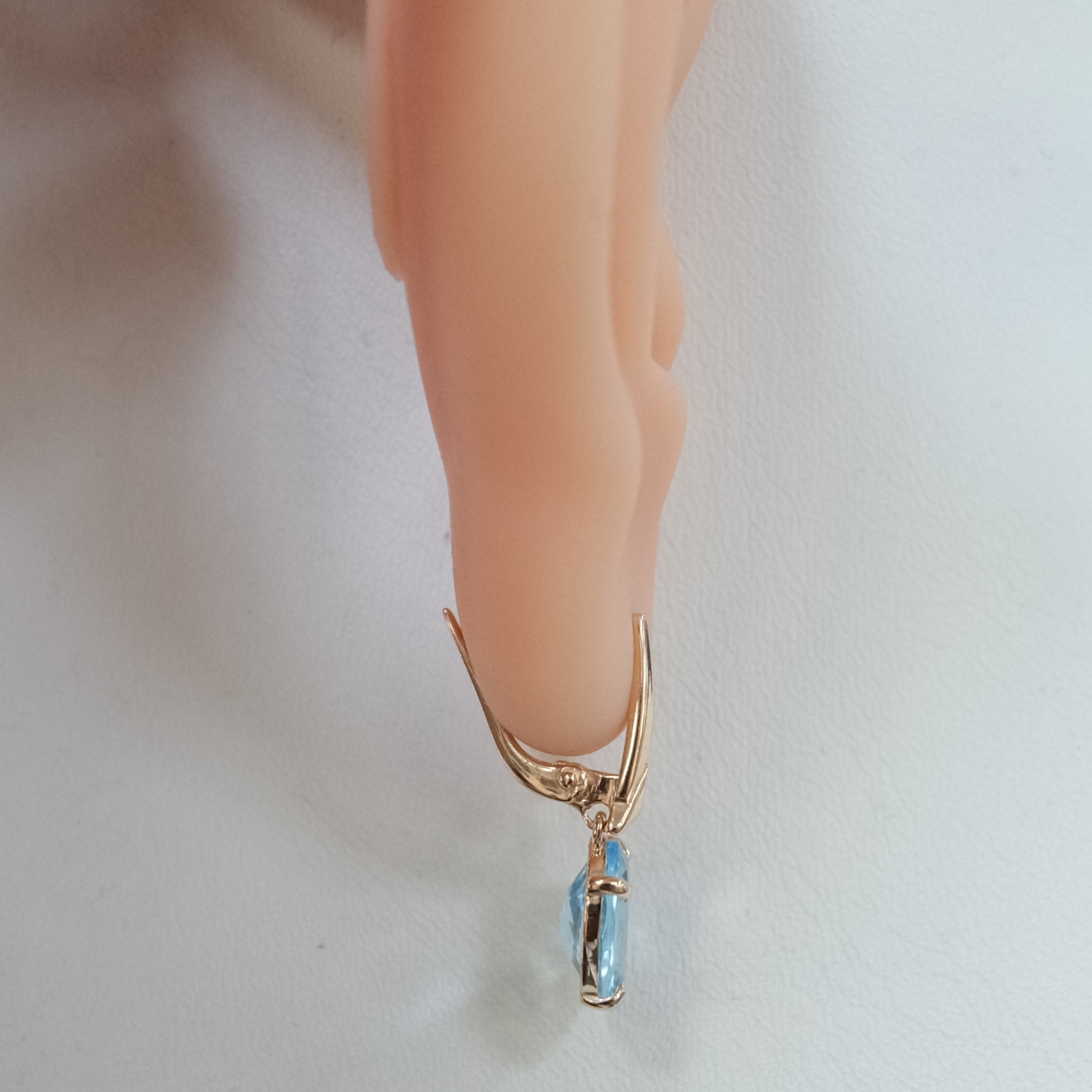Серебряные серьги с топазами